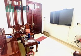 5 TẦNG HÀM LONG, NGÕ NÔNG, SÂN TRƯỚC NHÀ CỰC RỘNG – 43m chỉ 9.5 tỷ - NHÀ ĐẸP Ở NGAY