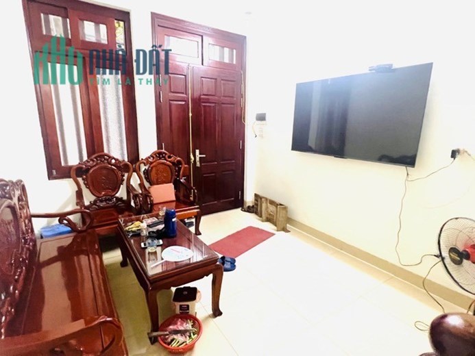 5 TẦNG HÀM LONG, NGÕ NÔNG, SÂN TRƯỚC NHÀ CỰC RỘNG – 43m chỉ 9.5 tỷ - NHÀ ĐẸP Ở NGAY