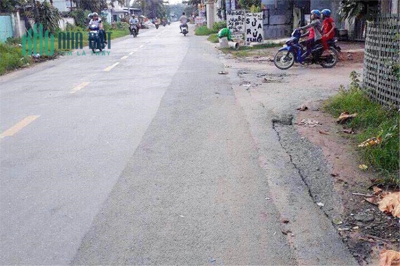 Bán Đất Thổ Cư 300m2, Mặt Tiền Trịnh Thị Miếng. Hóc Môn Giá Tốt