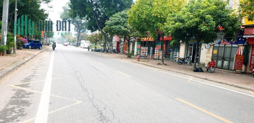 Bán đất Thôn Đìa-Nam Hồng 52m giá chỉ hơn 2 tỷ. ô tô tải  ra vào thoải mái
