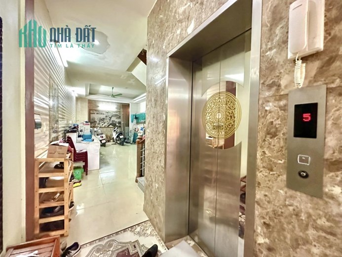 Bán nhà mặt phố Ngọc Thụy vừa ở vừa kinh doanh ,tổng dt sử dụng 800m giá 30 tỷ