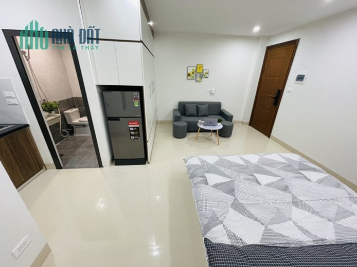 Căn hộ Cao cấp Nguyễn Chí Thanh FULL ĐỒ CAO CẤP -THANG MÁY