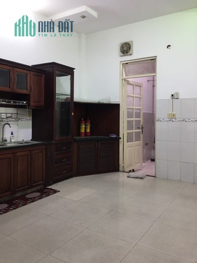 Nhà 4 tầng hẻm kinh doanh CMT8, 4 phòng 4wc
