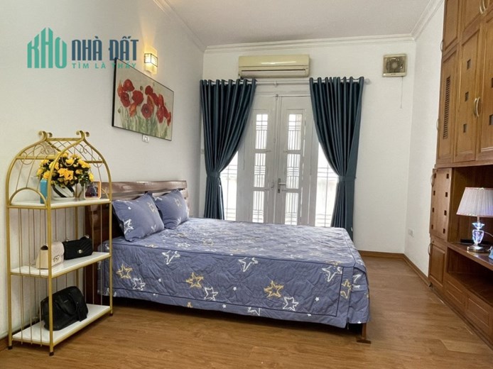 Hàng hiếm! Chính chủ gửi bán tòa A3 căn 4PN, 163m2 ban công ĐN - Giá 6.8 tỷ
