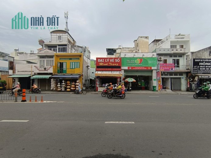 Gấp Gấp MT Lô Góc, Phan Văn Trị, 3 Tầng 72m2, 10.5 Tỷ