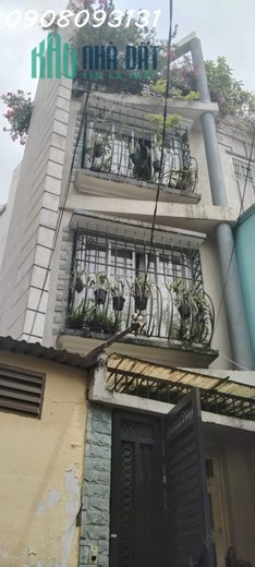 3131- Bán Nhà Phú Nhuận Nguyễn Văn Trỗi 75m2,  4 Tầng BTCT , 4PN  Giá 8 tỷ 9