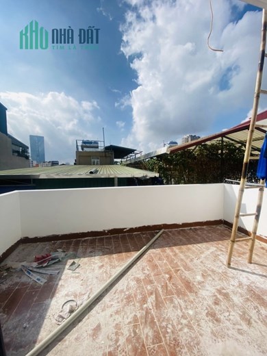 BÁN NHÀ VĨNH PHÚC, OTO, THANG MÁY, 38M2, 6 TẦNG, MẶT TIỀN 4.8M, 8.8 TỶ.