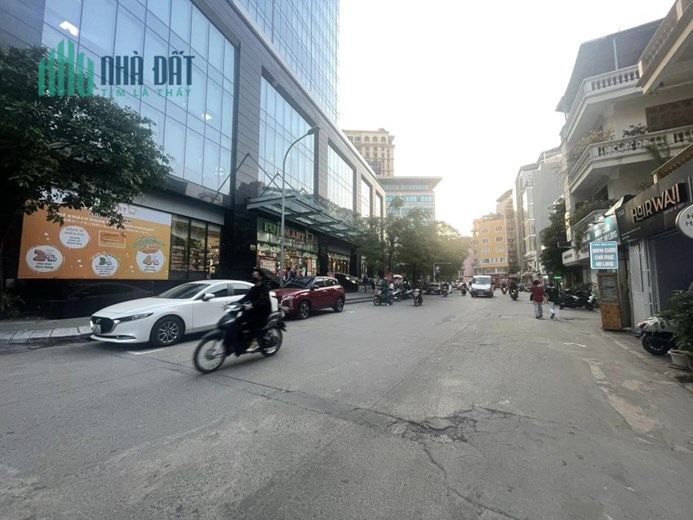Mới O9 Z6Z8 5559 Bán nhà Hoàng Cầu 88m², 4 tầng, MT 4m, giá 42  tỷ Đống Đa
