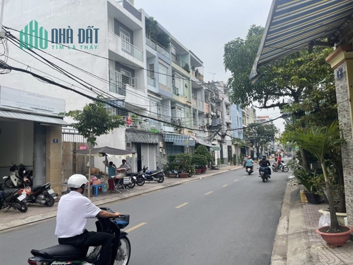 Cần bán lô đất ngay mặt tiền đường 29 P.Bình Trị Đông B