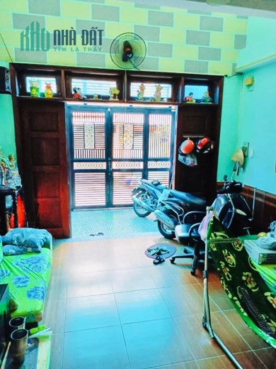 Chính chủ bán nhà đẹp 3 tầng sát trường chinh tân bình 52m2 với 3 tầng chỉ 4.8 tỷ