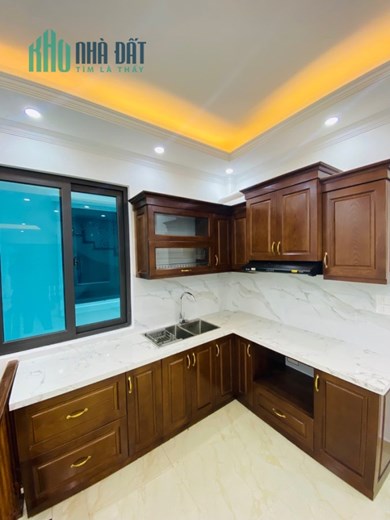 Cần Bán NHà.Diện Tích 36m2, 5 Tầng Mặt Tiền 3.8m, Giá 5.4 tỷ