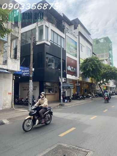 BÁN NHÀ GẤP-Hẻm thông-Ôtô Tận Cửa-66m(nở hậu)3Tầng--TRẦN PHÚ-QUẬN 5-Nhỉnh 10Tỷ