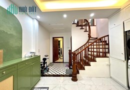 CẦN BÁN RẤT GẤP, CHỈ 9.5 TỶ SẴN NHÀ 6 TẦNG 46M, Ô TÔ KINH DOANH MẠNH. LÔ GÓC THOÁNG ĐẸP. LH