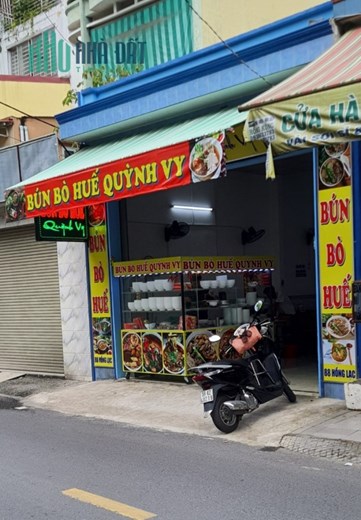 💥 Nhà MTKD Hồng Lạc gần ngã tư Lạc Long Quân