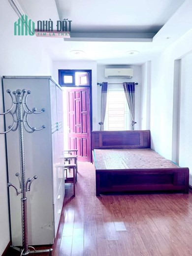 BÁN NGAY NHÀ GẦN ĐƯỜNG ĐÔI TÂN MAI, Q. HOÀNG MAI. 35m × 5T chỉ hơn 3 tỷ