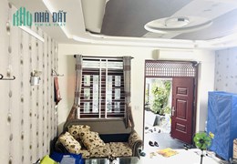 GẦN BIỂN PHẠM VĂN ĐỒNG NHÀ ĐẸP 3 TẦNG ĐƯỜNG 5.5 CHỈ 7.x TỶ