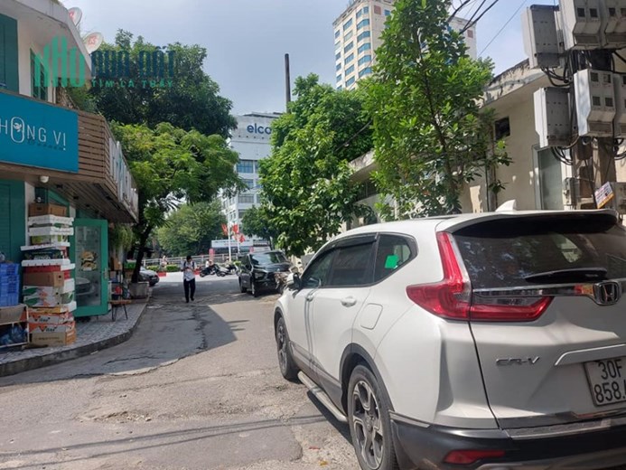 BÁN TÒA VĂN PHÒNG - PHỐ NGUYỄN CHÍ THANH -  KINH DOANH. 110M X 8 T. GIÁ 36 TỶ