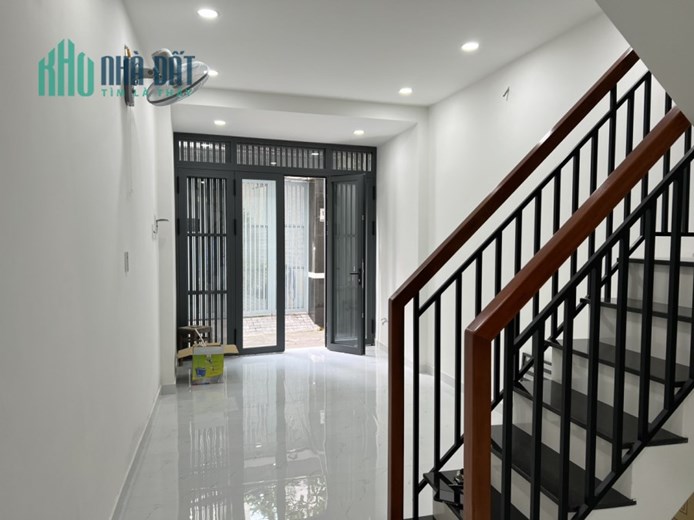 💥 Nhà đẹp gần đường Sư Vạn Hạnh, giáp Q.10 (3 phòng ngủ)