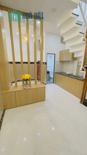 Bán gấp nhà Hẻm 3 gác Trần Quý Cáp, BT, Gần Ban Chỉ huy Quân sự P. 11