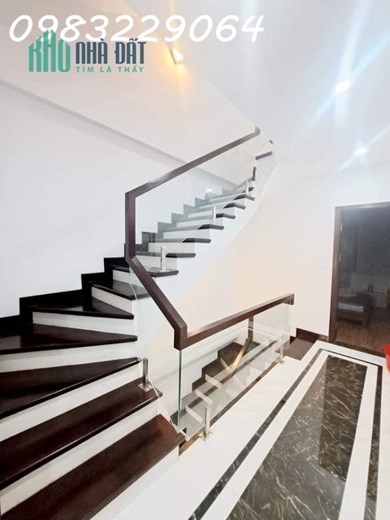 Nhà đẹp tự xây OTO đỗ, liền kề Hud Vân Canh 50m2 x 4 tầng 4,6 tỷ.