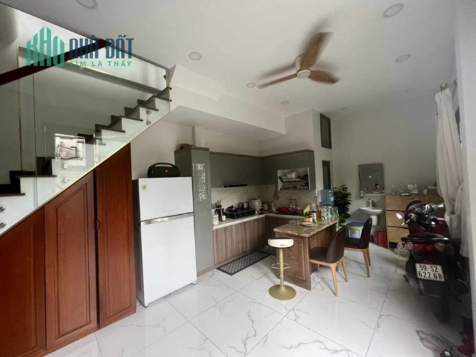 NHÀ 2 MẶT TIỀN TRẦN THÁI TÔNG - TÂN BÌNH - THU NHẬP 300TR/NĂM - GIÁ CHỈ 8.6 TỶ