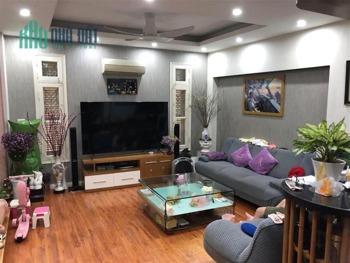 Bán nhà Xuân La -kinh doanh – gần phố - oto 66m 12,5 tỷ