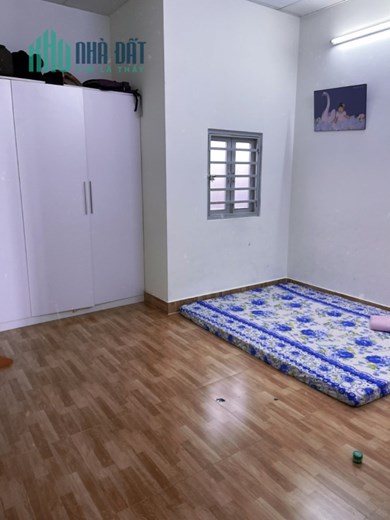 BÁN GẤP Nhà Gần Chợ Bình Thành HXH Đỗ cửa 53m2 , 2 Tầng 2 tỷ x