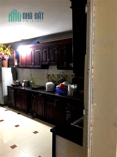 Bán nhà phố Giải Phóng Hoàng Mai 45m 5 tầng ngõ thông kinh doanh ba bước ra mặt phố nhỉnh 4 tỷ lh