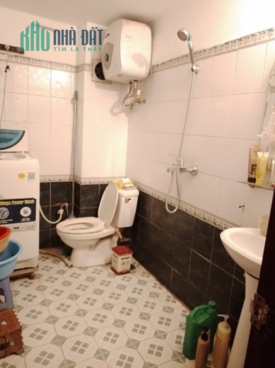 Bán nhà riêng Pháo Đài Láng 42m 4 tầng mặt tiền 4m nhà dân xây ở ngay gần phố nhỉnh 5 tỷ lh