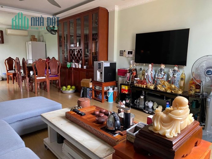 Bán nhà Phùng Hưng 52m2, Ô TÔ, THANG MÁY, DÒNG TIỀN bán GẤP CHỈ 8,5 tỷ