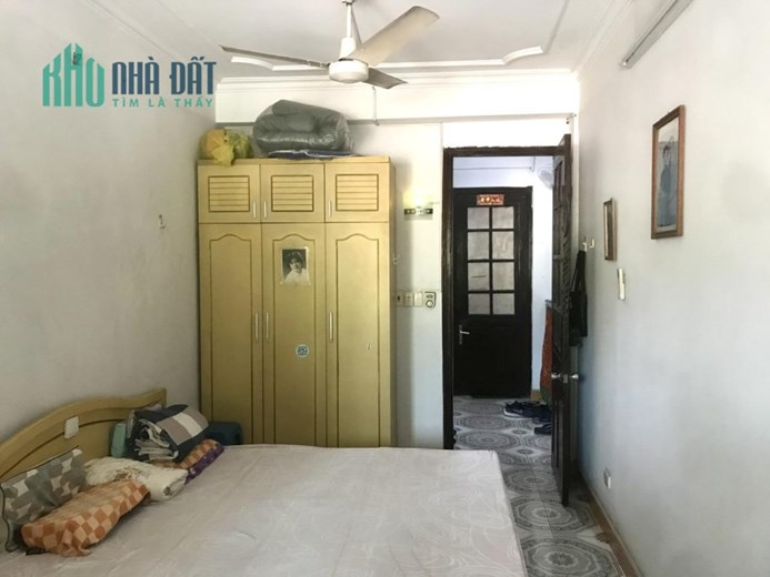 70M Tập Thể - Hộ Khẩu Tràng Tiền – Chạy bộ Hồ Gươm – Cực Hiếm – 7 Tỷ.