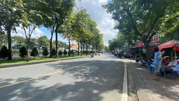 MẶT TIỀN HOÀNG SA 313M2 - VỈA HÈ 9M - TIỆN XÂY MỚI 1 HẦM 6 NỔI - VIEW SÔNG - GIAO THÔNG THUẬN TIỆN.