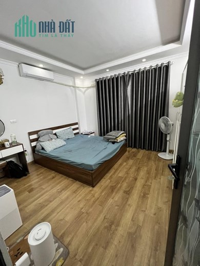 SIÊU PHẨM HOÀNG MAI KHÔNG CÓ CĂN THỨ 2- NHÀ MẶT PHỐ- DT 40M X 5 TẪNG MT 4,3M- NHỈNH 4 TỶ