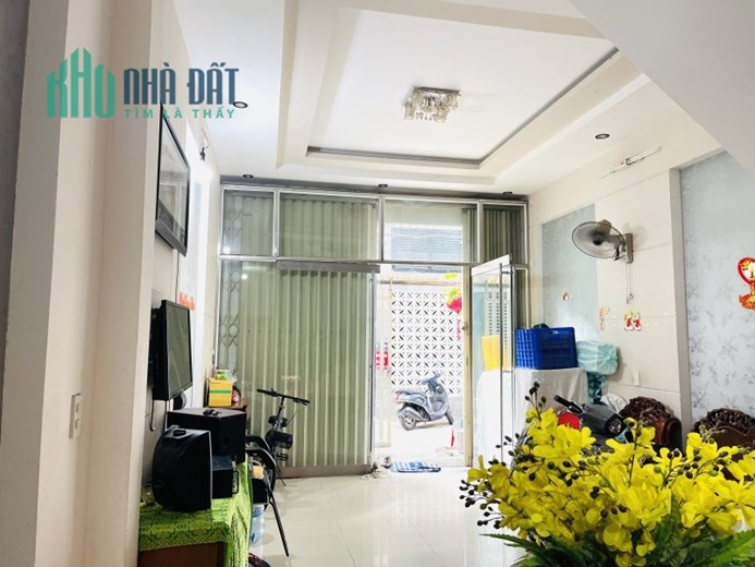 SỞ HỮU NHÀ 3 TẦNG ĐẸP - Ô TÔ ĐỖ CỬA – SÁT BIỂN MỸ KHÊ GIÁ RẺ NHÌ SƠN TRÀ