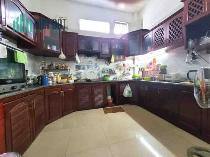 Ngộp Bán Nhà Mặt Tiền Lý Tế Xuyên Linh Đông Thủ Đức 98m2, Đường 16m Chỉ 10.2 Tỷ