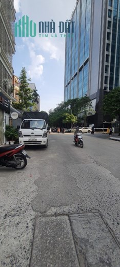 Bán nhà mặt ngõ 34 Hoàng Cầu, Đống Đa, 60m 5 tầng, ô tô, kinh doanh