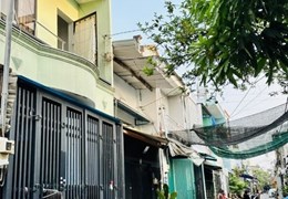 Bán nhà Đường số 3 Bình Hưng hoà sát vách AEON Tân Phú 36m2 ,2 Tầng Giá 2 tỷ x