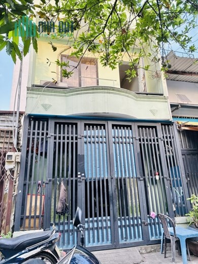 Bán nhà Đường số 3 Bình Hưng hoà sát vách AEON Tân Phú 36m2 ,2 Tầng Giá 2 tỷ x
