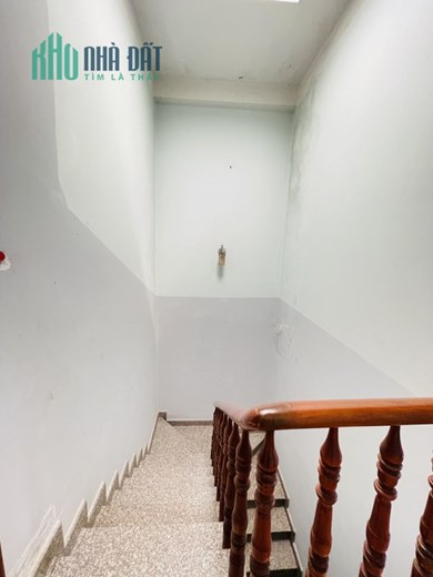 Nhà Bán Nguyễn Ảnh Thủ, 90M2, 3T6, Đường 11M, Quận 12
