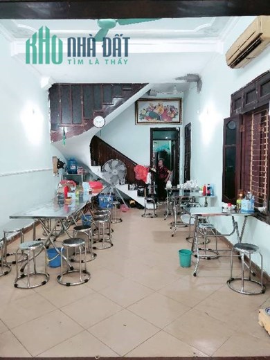 Bán nhà Tây Sơn 50m x 4 tầng, mt: 4.1m, view hồ, ô tô tránh, vủa hè
