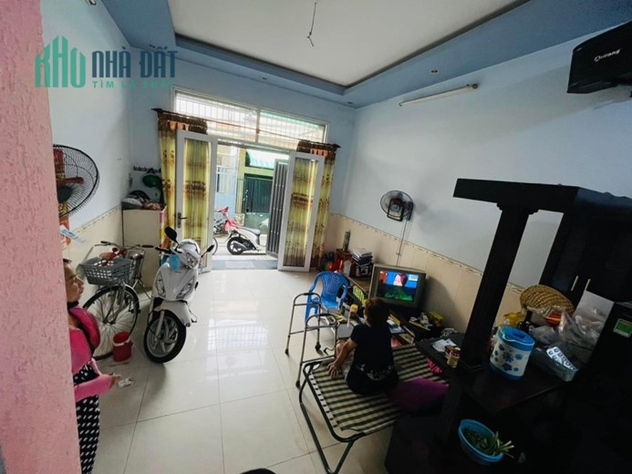 BÁN NHÀ 4TẦNG 4Mx10M ĐƯỜNG TÂY THẠNH QUẬN TÂN PHÚ CHỈ HƠN 3TỶ.