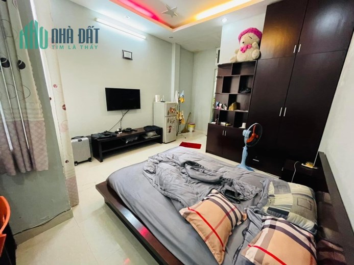 BÁN NHÀ 4TẦNG 4Mx10M ĐƯỜNG TÂY THẠNH QUẬN TÂN PHÚ CHỈ HƠN 3TỶ.