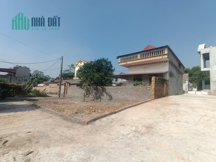 CHỈ NHỈNH 600TRIỆU . QUÝ ANH CHỊ EM NHÀ ĐẦU TƯ ĐÃ SỞ HỮU LÔ ĐẤT 3 MẶT TIỀN ĐẸP.