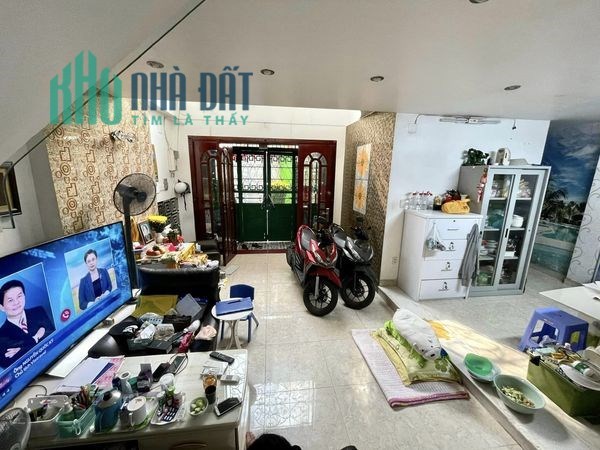 BÁN NHÀ 5 TẦNG - HẺM 6M – CÁCH MẠNG THÁNG TÁM – 7.8 x 8 – NHỈNH 10 TỶ