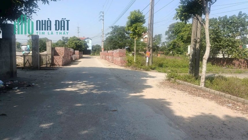 TRỤC CHÍNH KINH DOANH ĐẸP GIÁ HƠN 2 TỈ