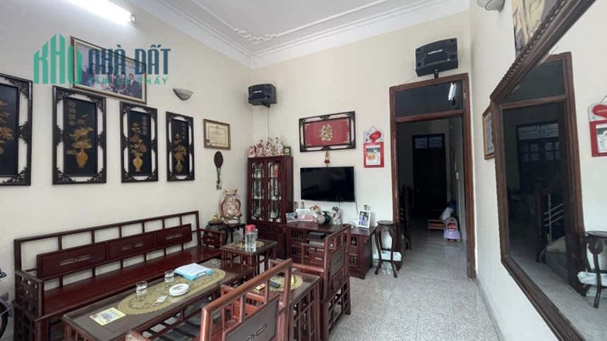 Bán nhà Tô Ngọc Vân, 75m2, 4T, 4m, ô tô, 16 tỷ, gần hồ.