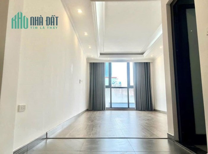 Cổ Nhuế - 6tầng thang máy - Nhỉnh 4 tỷ - Mặt ngõ kinh doanh