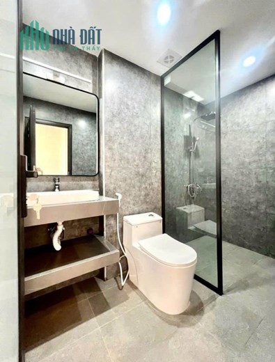 Cổ Nhuế - 6tầng thang máy - Nhỉnh 4 tỷ - Mặt ngõ kinh doanh