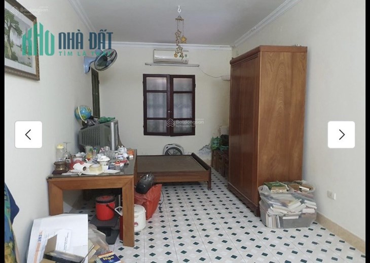 Chính chủ bán nhà Mặt phố Kim Mã giá 15 tỷ, 30mx4 tầng, nở hậu, KD lớn