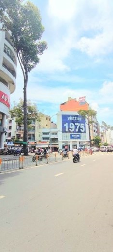 Chính chủ cần bán Tòa Nhà 61- 63  Đường Nguyễn Văn Đừng P6. Quận 5